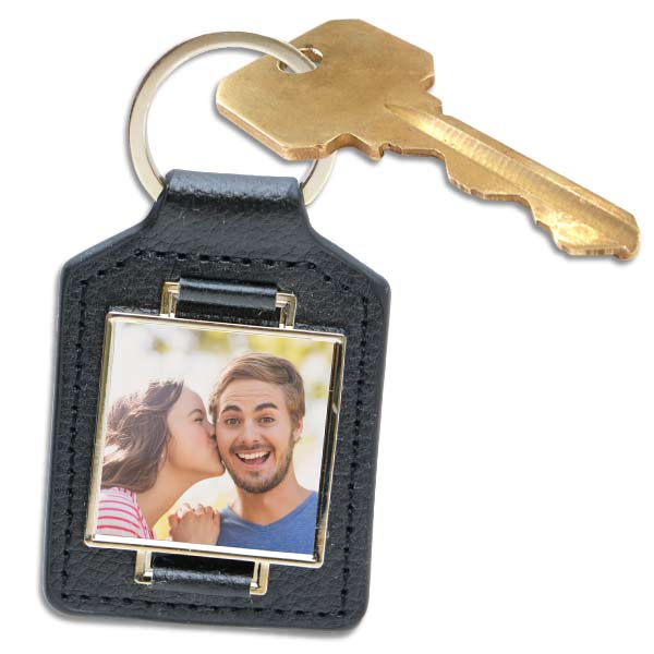 Create a beautiful leather key chain using your own photo