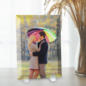 Display photos in your home with beautiful home decor products