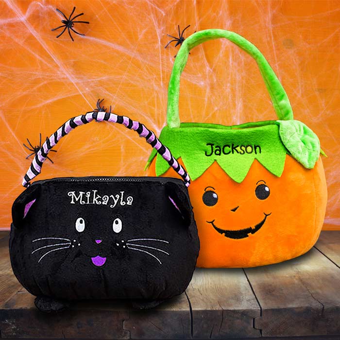 Add your childs name and personalize their trick-or-treating experience with a cute Halloween bag